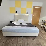 Semesterbostad Sloneczko Mielno (Koszalin)